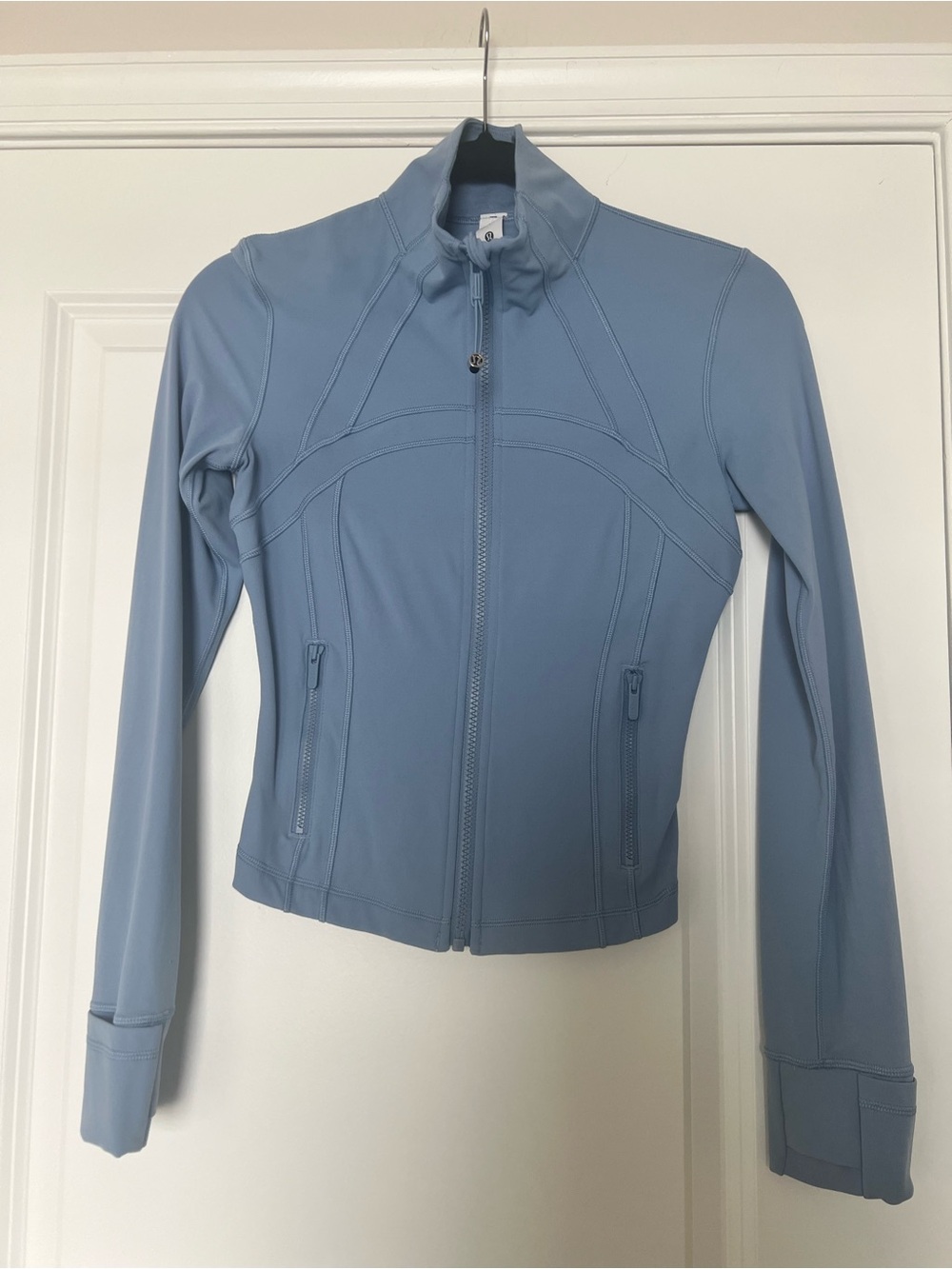 Lululemon Nulu Define Cropped Jacket in Blue Willow
